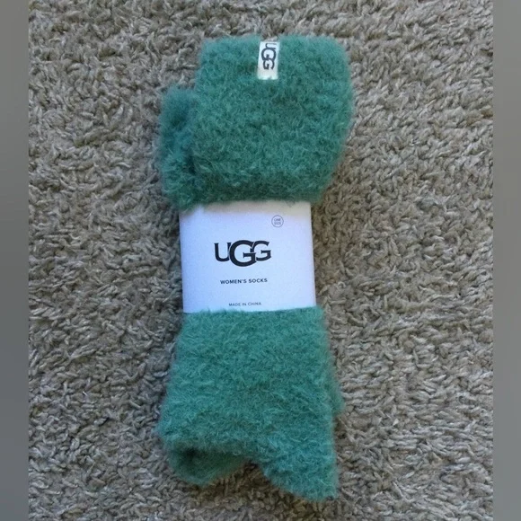 UGG Fuzzy Socks - Picture 6 of 8